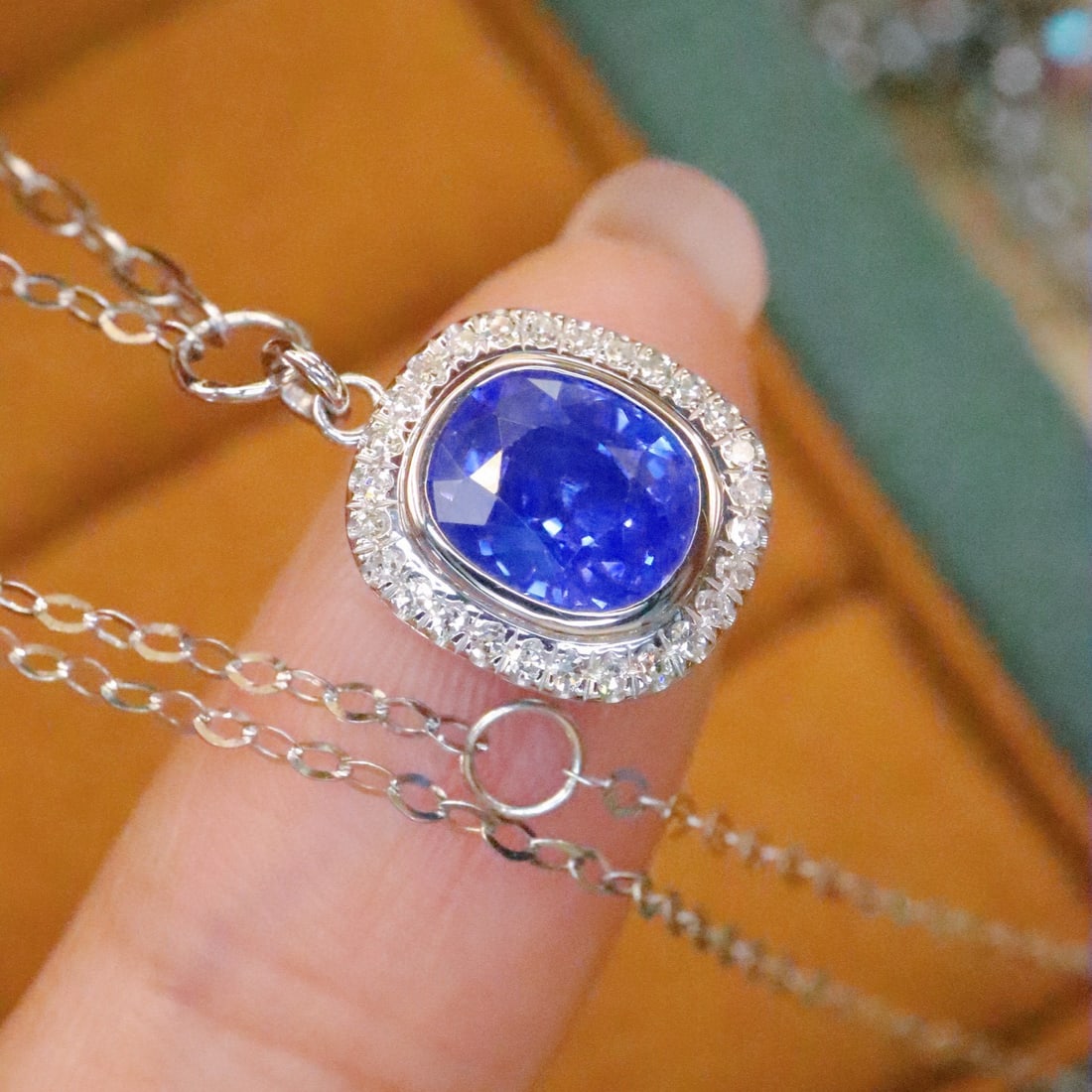 14k Gold 1.56 Ctw Natural Sapphire & Diamond Necklace - 2