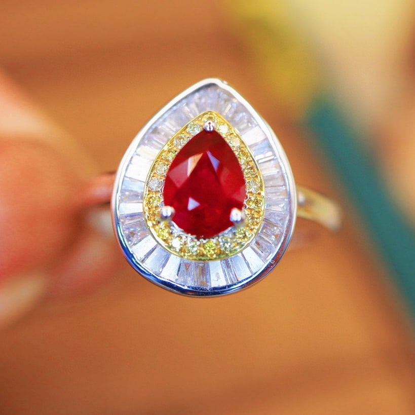 14k Gold 1.08 Ctw Natural Ruby & Diamond Ring: Ref:230993255 // gold content:14k gold // ring size:7. 25us // // main gemstone:ruby // shape:pear // carat weight:0. 80ct // color:pigeonblood red // treatment:natural // // adjacent gemstone 2 :