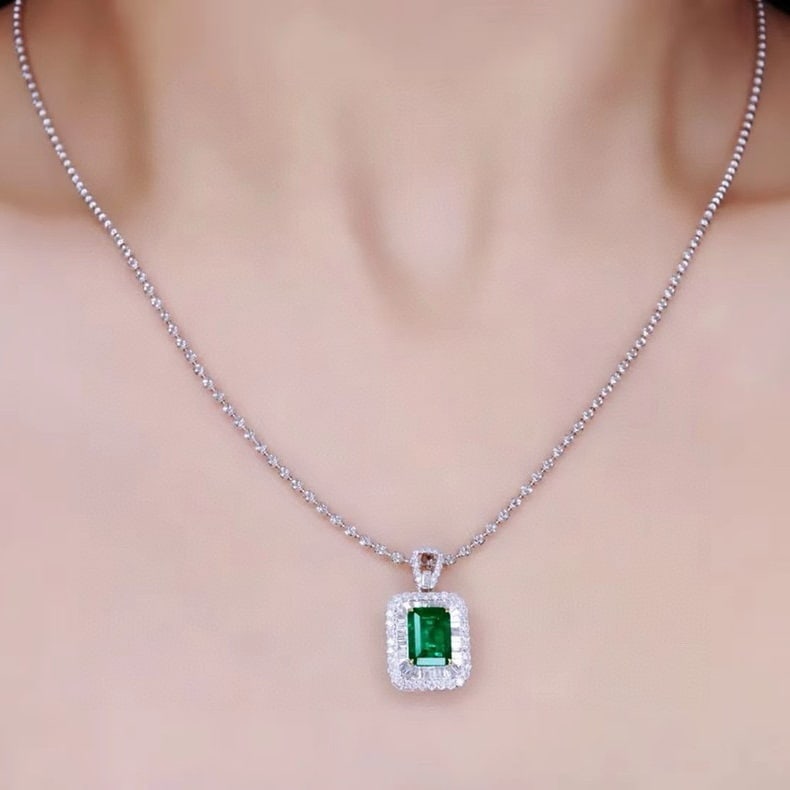 14k Gold 1.68 Ctw Vivid Green Natural Emerald & Diamond Pendant( Without Chain ) - 2