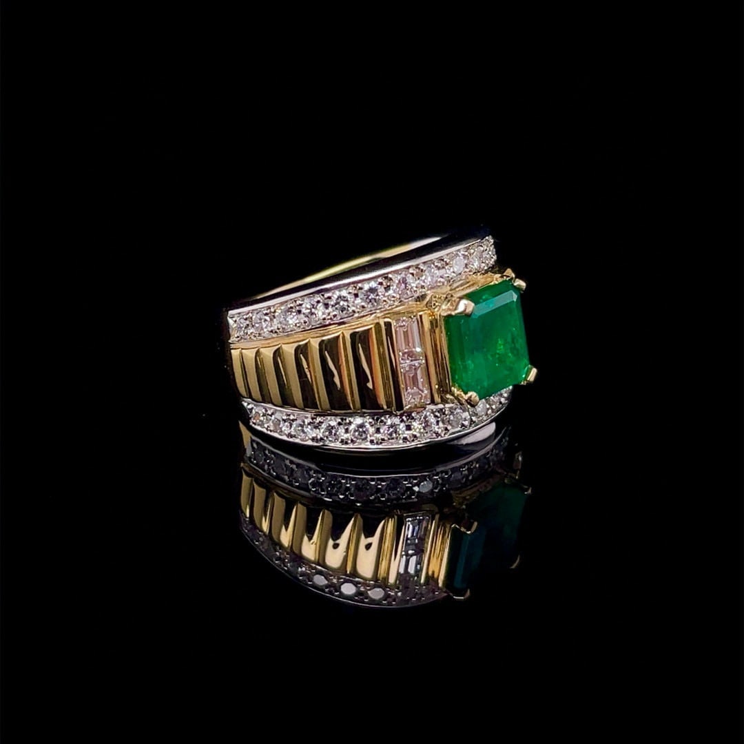 14k Gold 2.49 Ctw Vivid Green Natural Emerald & Diamond Ring - 2