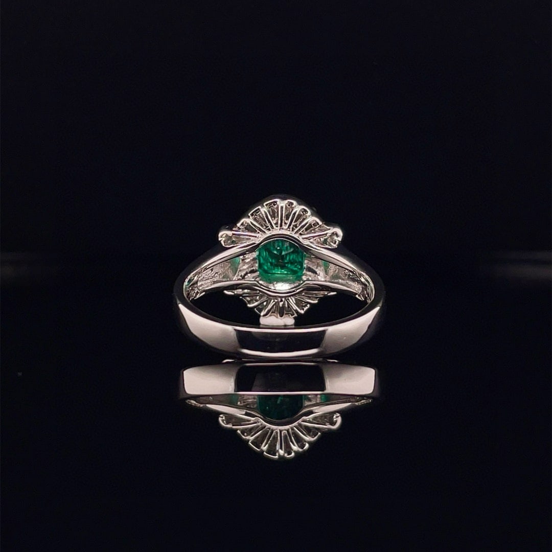 14k Gold 1.42 Ctw Vivid Green Natural Emerald & Diamond Ring - 4
