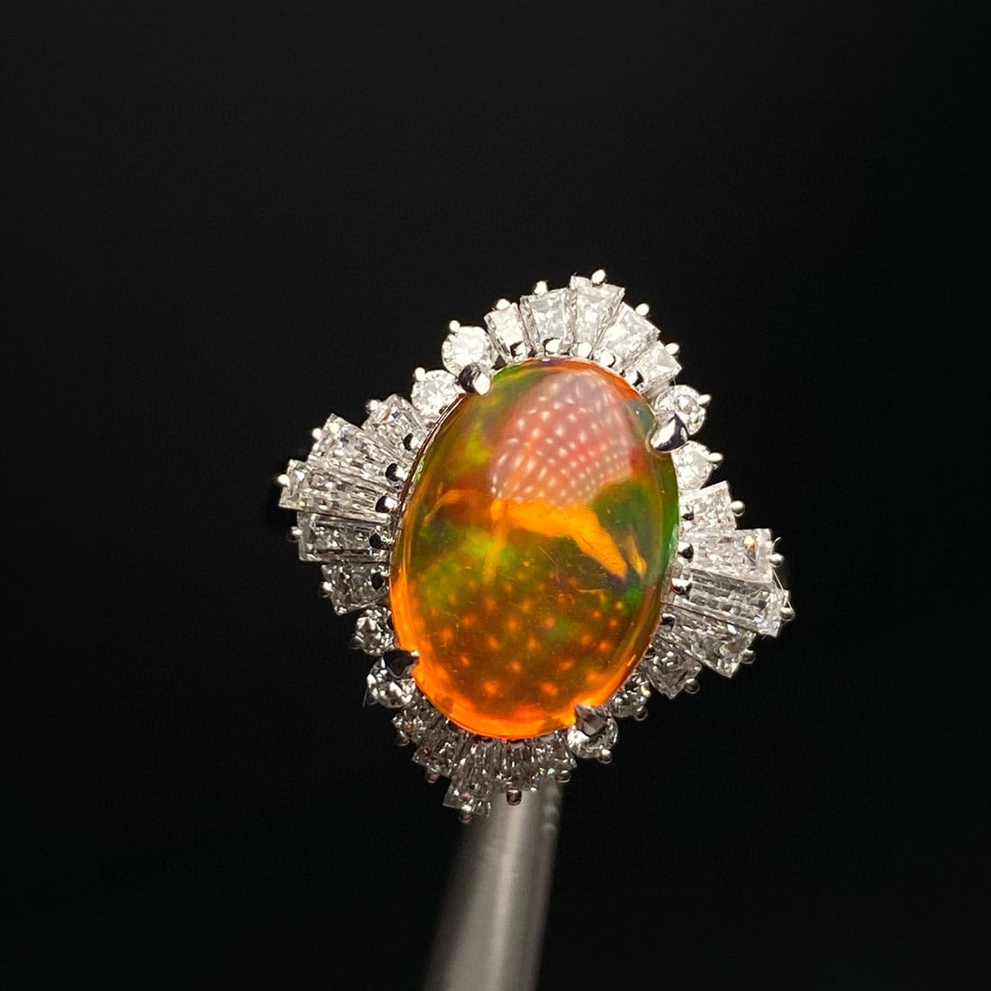 14k Gold 5.69 Ctw Natural Opal & Diamond Ring: Ref:230994038 // gold content:14k gold // ring size:7. 25us // // main gemstone:opal // shape:oval // carat weight:4. 27ct // color:color // treatment:natural // // adjacent gemstone 2 : diamond // sh