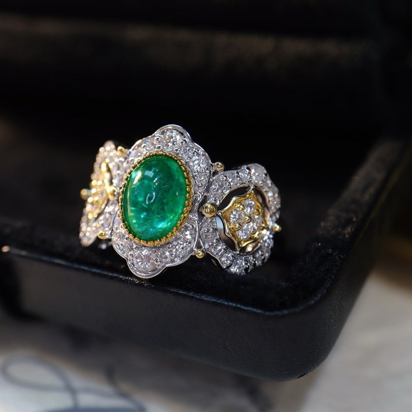 14k Gold 2.09 Ctw Natural Emerald & Diamond Ring (1 of 7)