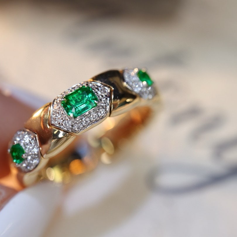 14k Gold 0.38 Ctw Natural Emerald & Diamond Ring - 4