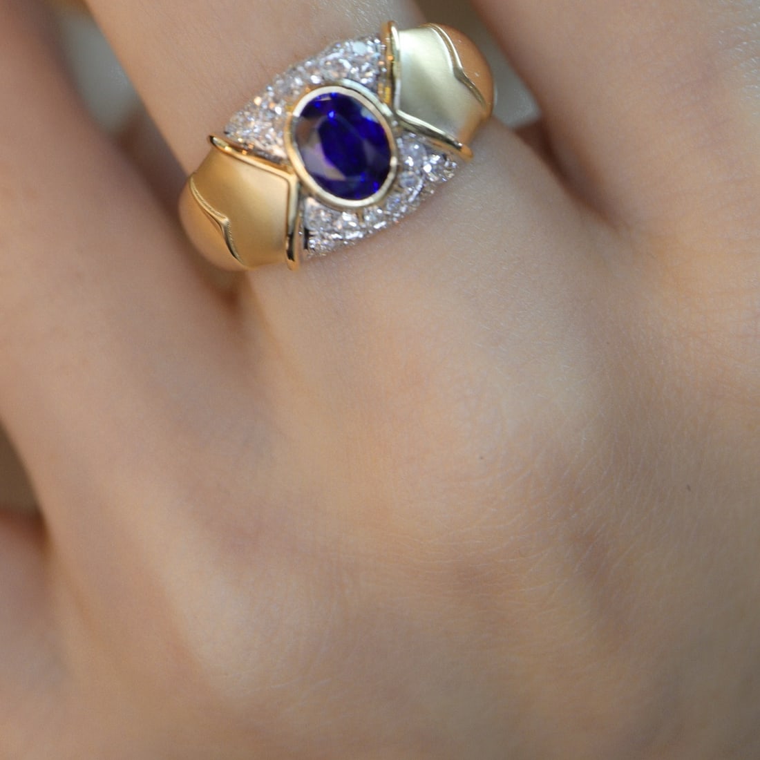 14k Gold 0.98 Ctw Natural Sapphire & Diamond Ring - 3
