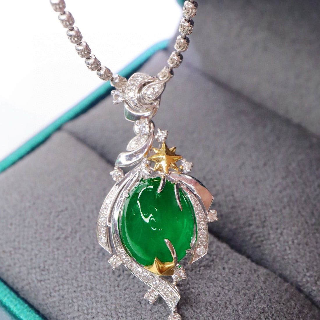 14k Gold 3.53 Ctw Vivid Green Natural Emerald & Diamond Pendant( Without Chain ) - 4