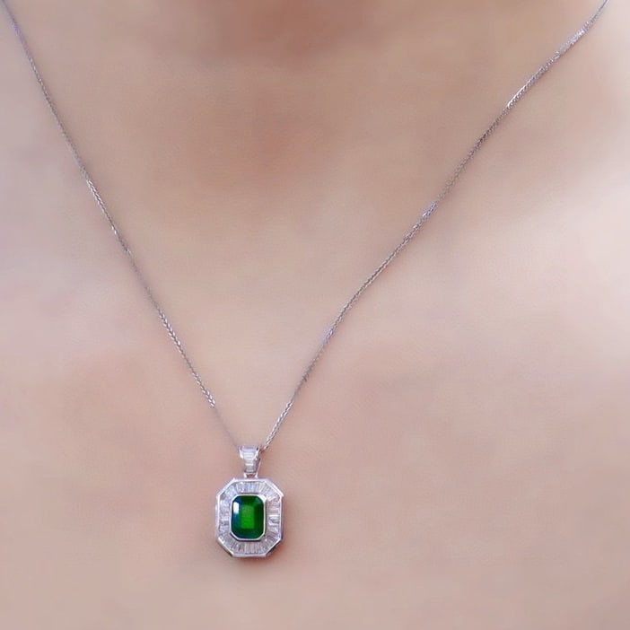 14k Gold 1.45 Ctw Vivid Green Natural Emerald & Diamond Pendant( Without Chain ) - 4
