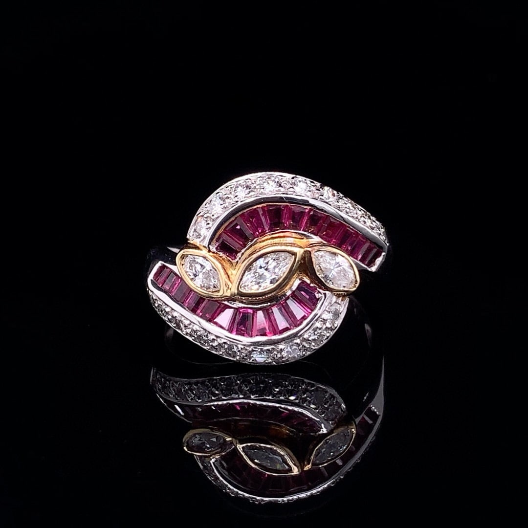 14k Gold 1.04 Ct Natural Ruby & Diamond Ring: Ref:230994071 // gold content:14k gold // ring size:7. 25us // // main gemstone:ruby // shape:baguette // carat weight:1. 04ct // color:red // treatment:natural // // adjacent gemstone 2 : diamond //