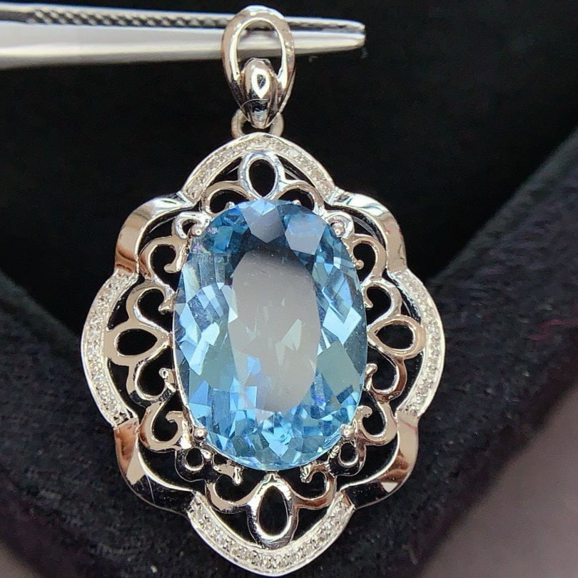 14k Gold 6.0 Ct Natural Aquamarine & Diamond Pendant( Without Chain ) - 6