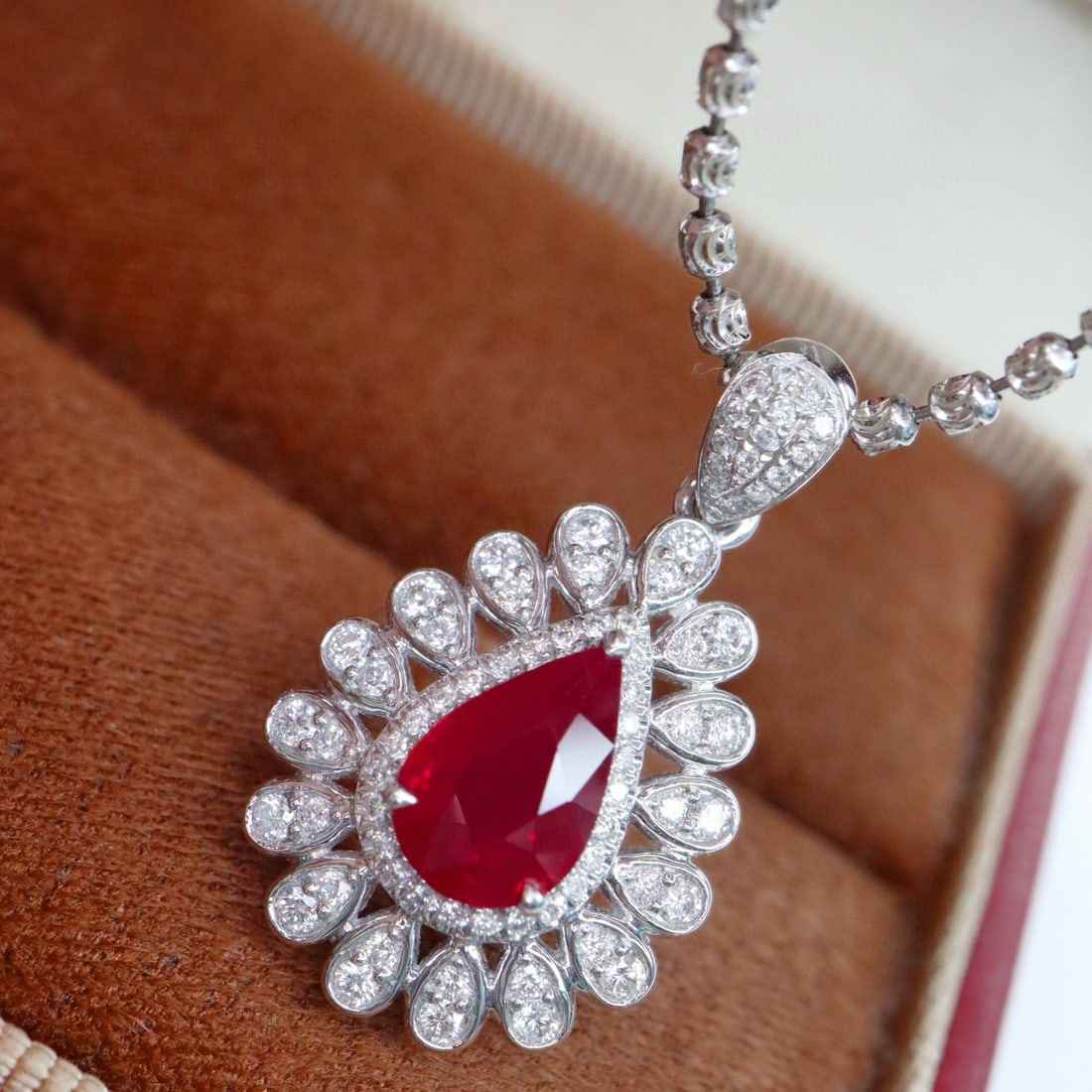 14k Gold 1.46 Ctw Vivid Red Natural Ruby & Diamond Pendant( Without Chain ) - 4