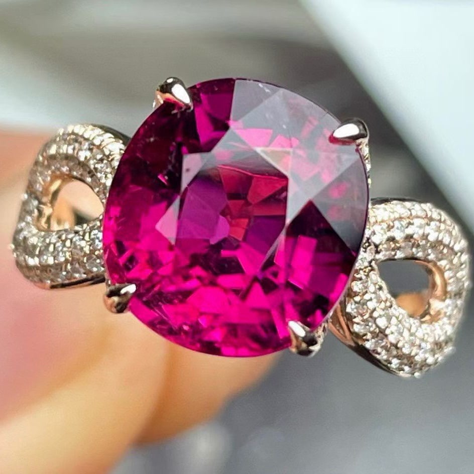 14k Gold 6.27 Ct Natural Tourmaline & Diamond Ring - 4