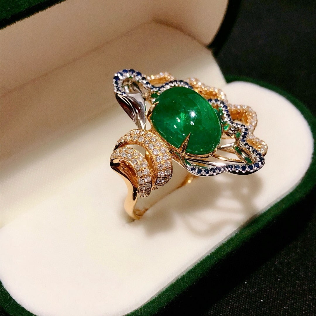 14k Gold 10.11 Ctw Vivid Green Natural Emerald & Diamond Ring - 2