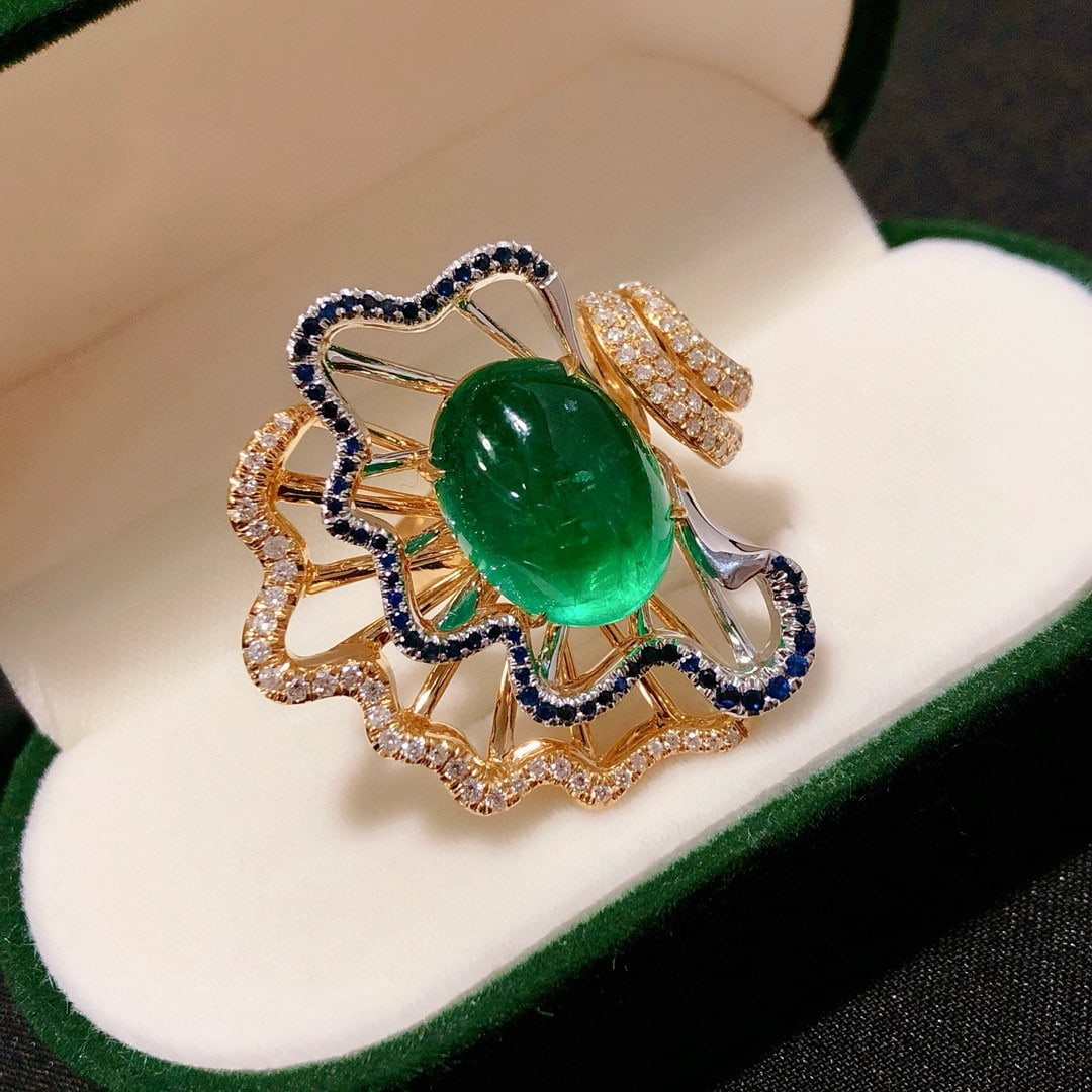 14k Gold 10.11 Ctw Vivid Green Natural Emerald & Diamond Ring - 4