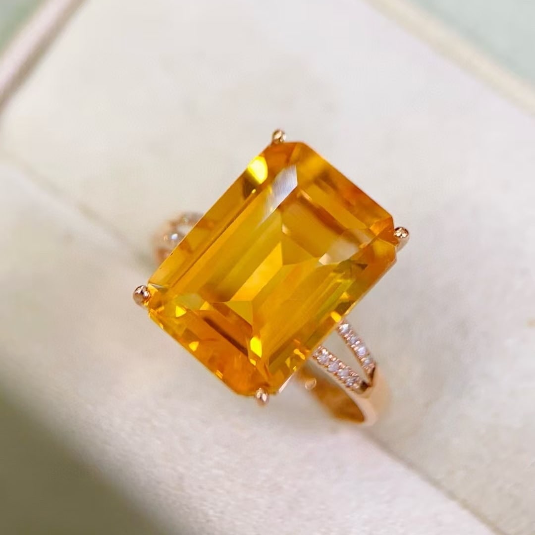 14k Gold 6.26 Ctw Natural Citrine & Diamond Ring - 2
