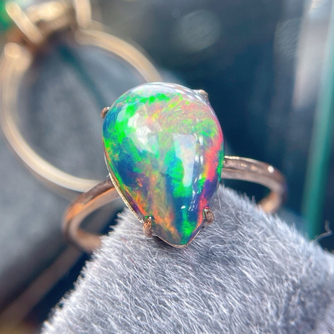 14k Gold 3.58 Ct Natural Opal Ring - 5