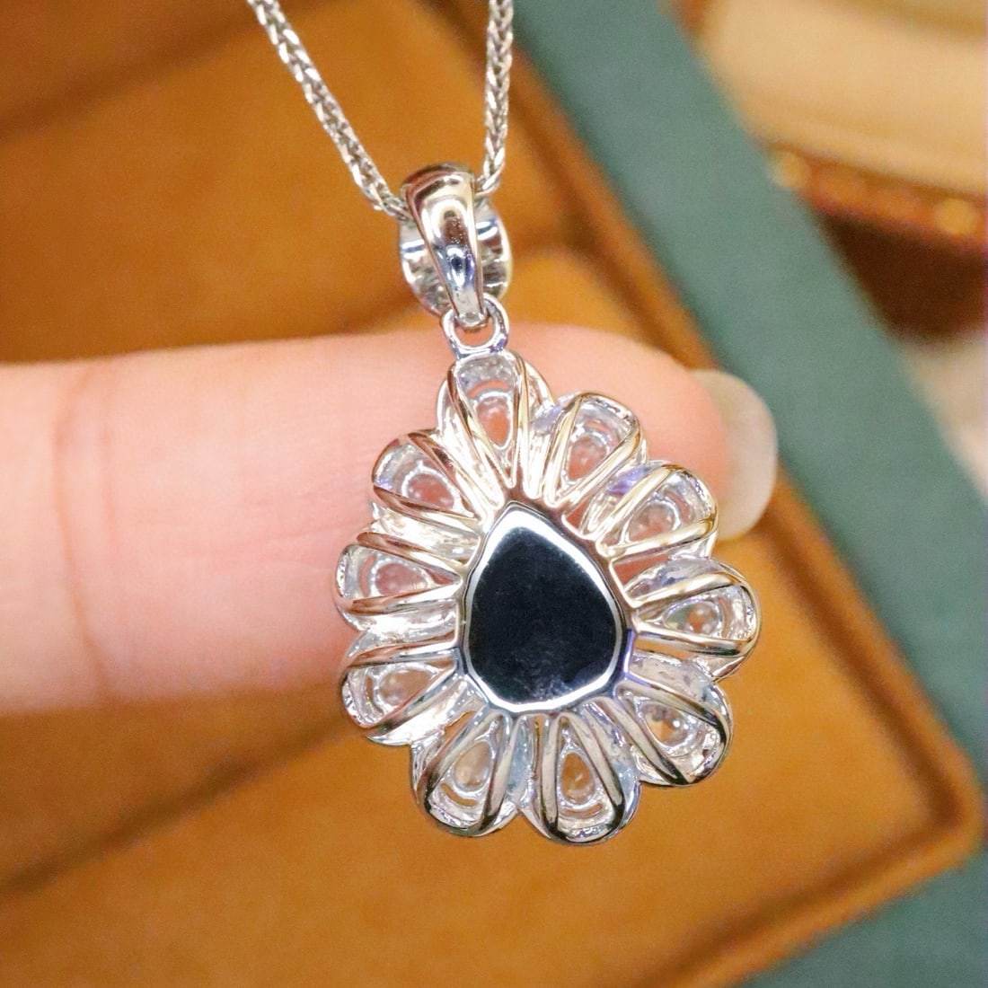 14k Gold 1.55 Ctw Natural Ruby & Diamond Pendant( Without Chain ) - 4