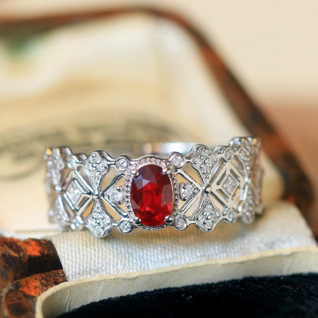 14k Gold 0.72 Ctw Natural Ruby & Diamond Ring - 3