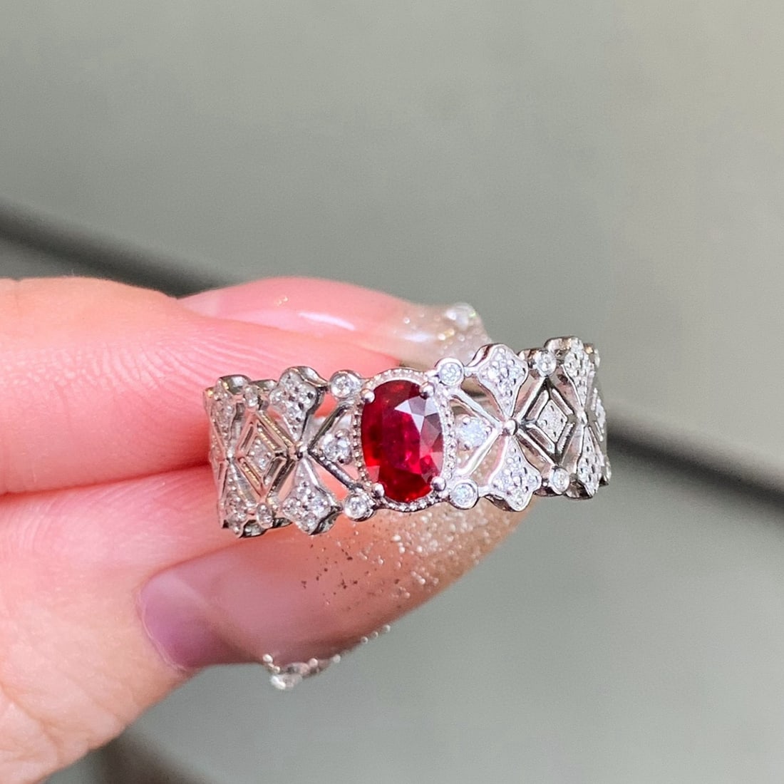 14k Gold 0.72 Ctw Natural Ruby & Diamond Ring - 6