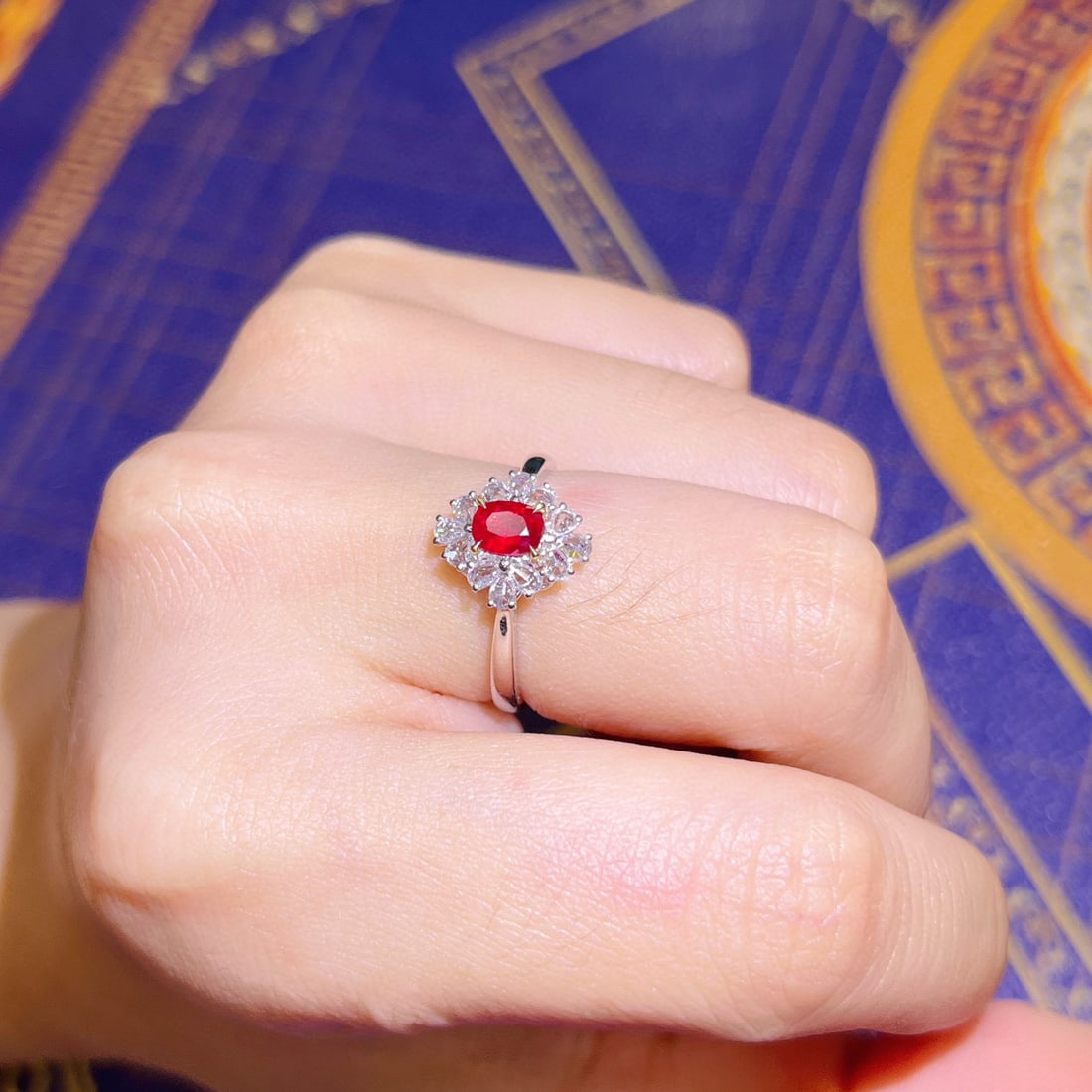14k Gold 0.64 Ctw Natural Ruby & Diamond Ring - 3