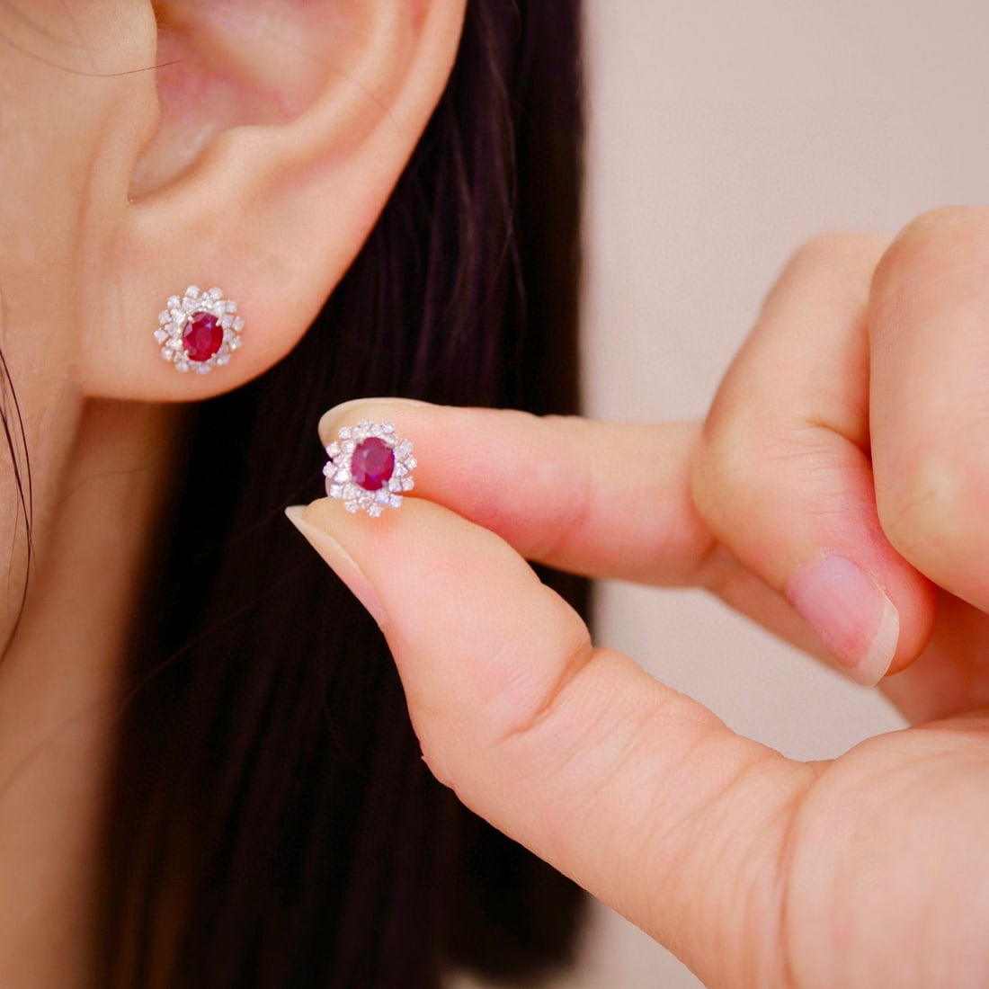14k Gold 0.84 Ctw Vivid Red Natural Ruby & Diamond Earrings - 3
