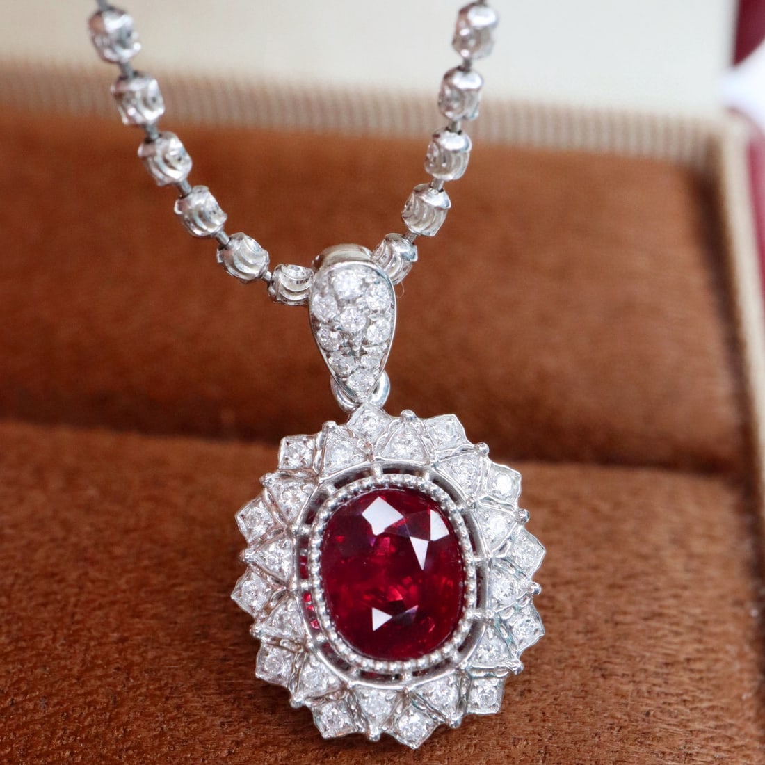 14k Gold 1.27 Ctw Natural Ruby & Diamond Pendant( Without Chain ): Ref:230994160 // gold content:14k gold // main gemstone:ruby // shape:oval // carat weight:1. 10ct // color:pigeonblood red // treatment:natural // // adjacent gemstone 2 : diamond // shape:round //