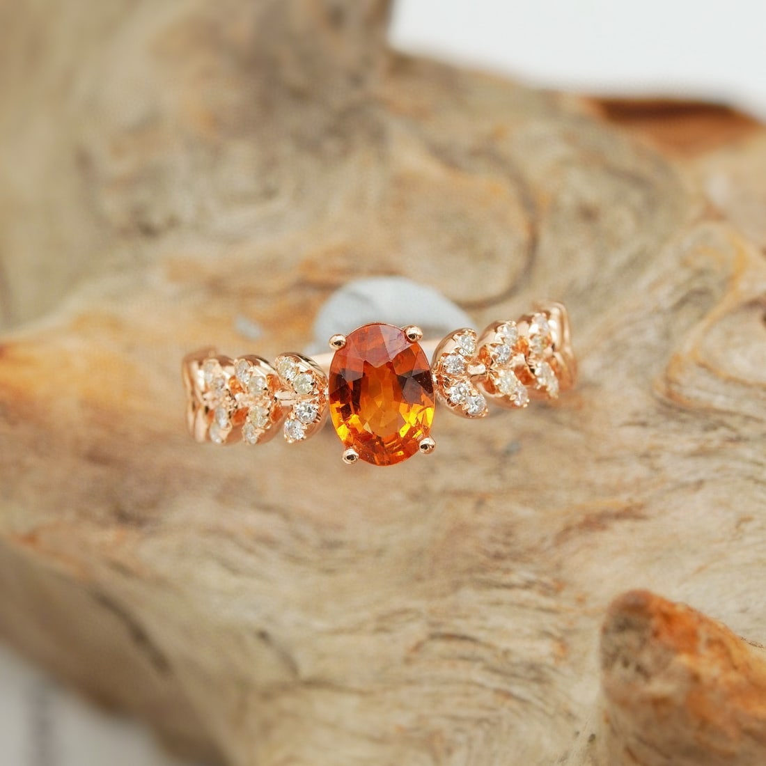 14k Gold 1.12 Ctw Natural Spessartine & Diamond Ring: Ref:230994162 // gold content:14k gold // ring size:7. 25us // // main gemstone:spessartine // shape:oval // carat weight:1ct // color:orange // treatment:natural // // adjacent gemstone 2 : diamond