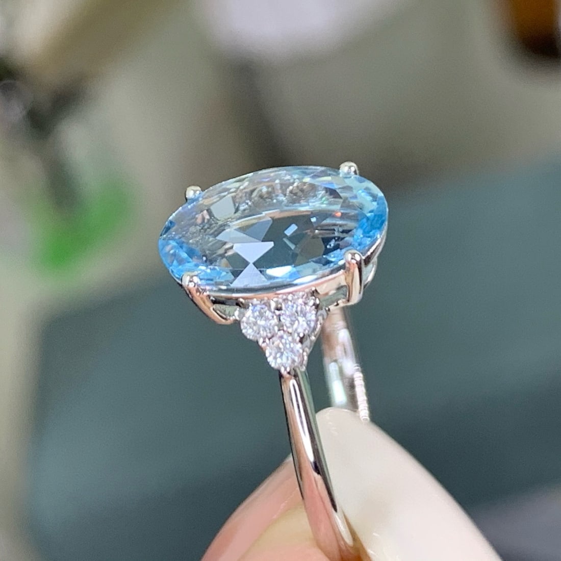 14k Gold 2.36 Ctw Natural Aquamarine & Diamond Ring - 4
