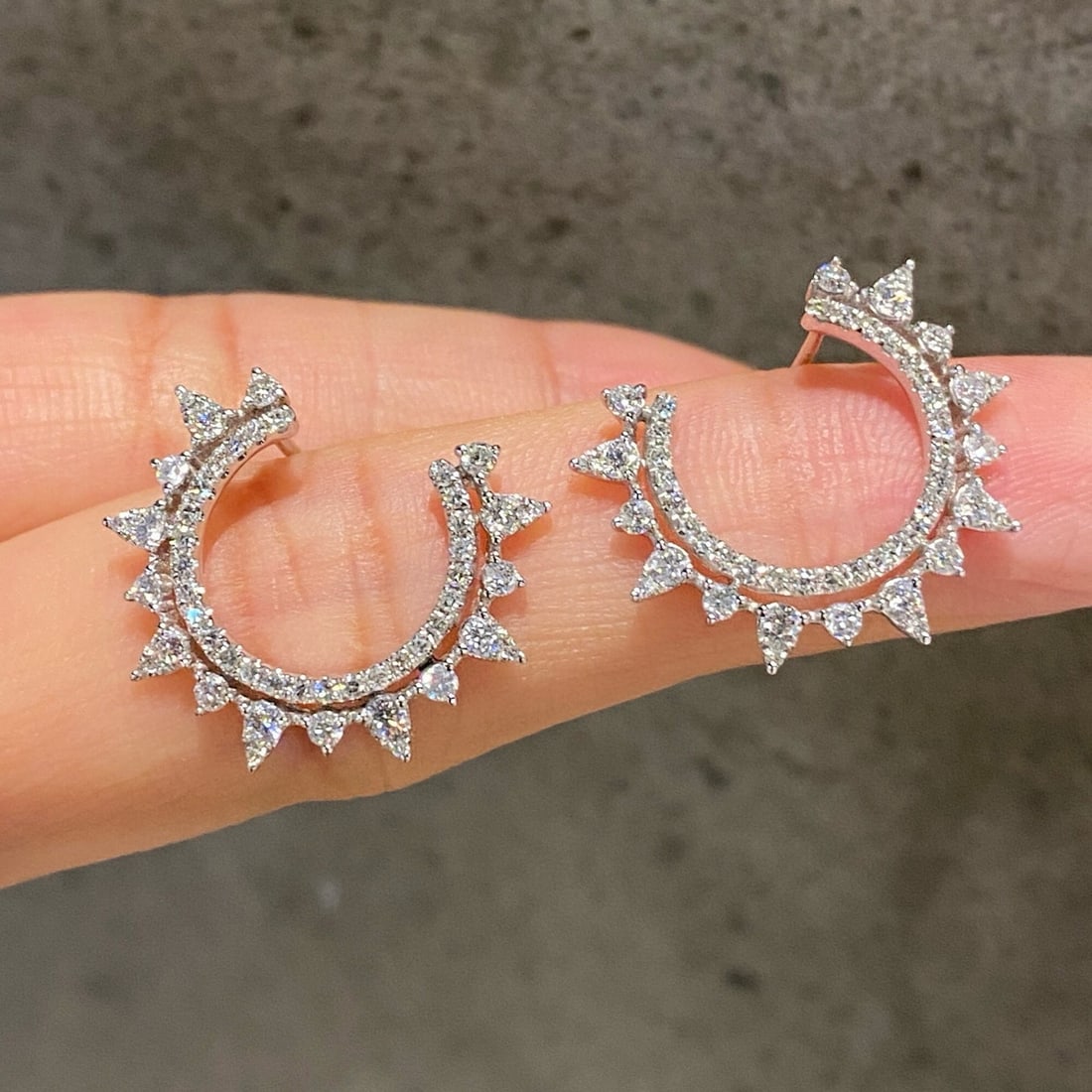14k Gold 0.7 Ct Natural H Diamond Earrings - 2