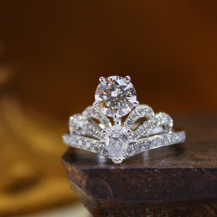 14k Gold 1.74 Ctw Natural H Diamond Ring: Ref:230994169 // gold content:14k gold // ring size:7. 25us // // main gemstone:diamond // shape:round // carat weight:1. 0ct // clarity grade:vs-si // color:h // treatment:natural // cut grade:g // /
