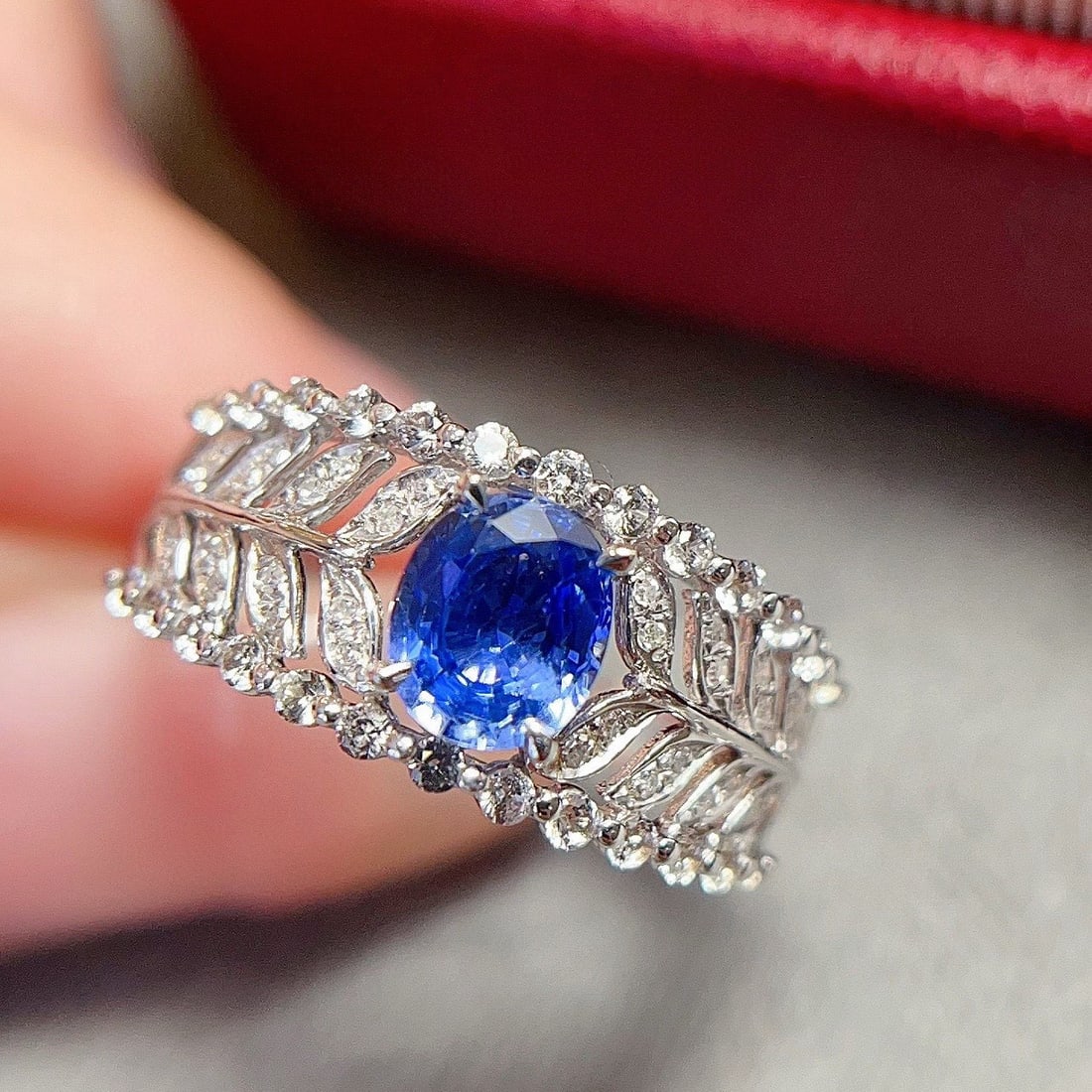 14k Gold 0.8 Ct Natural Sapphire & Diamond Ring - 5