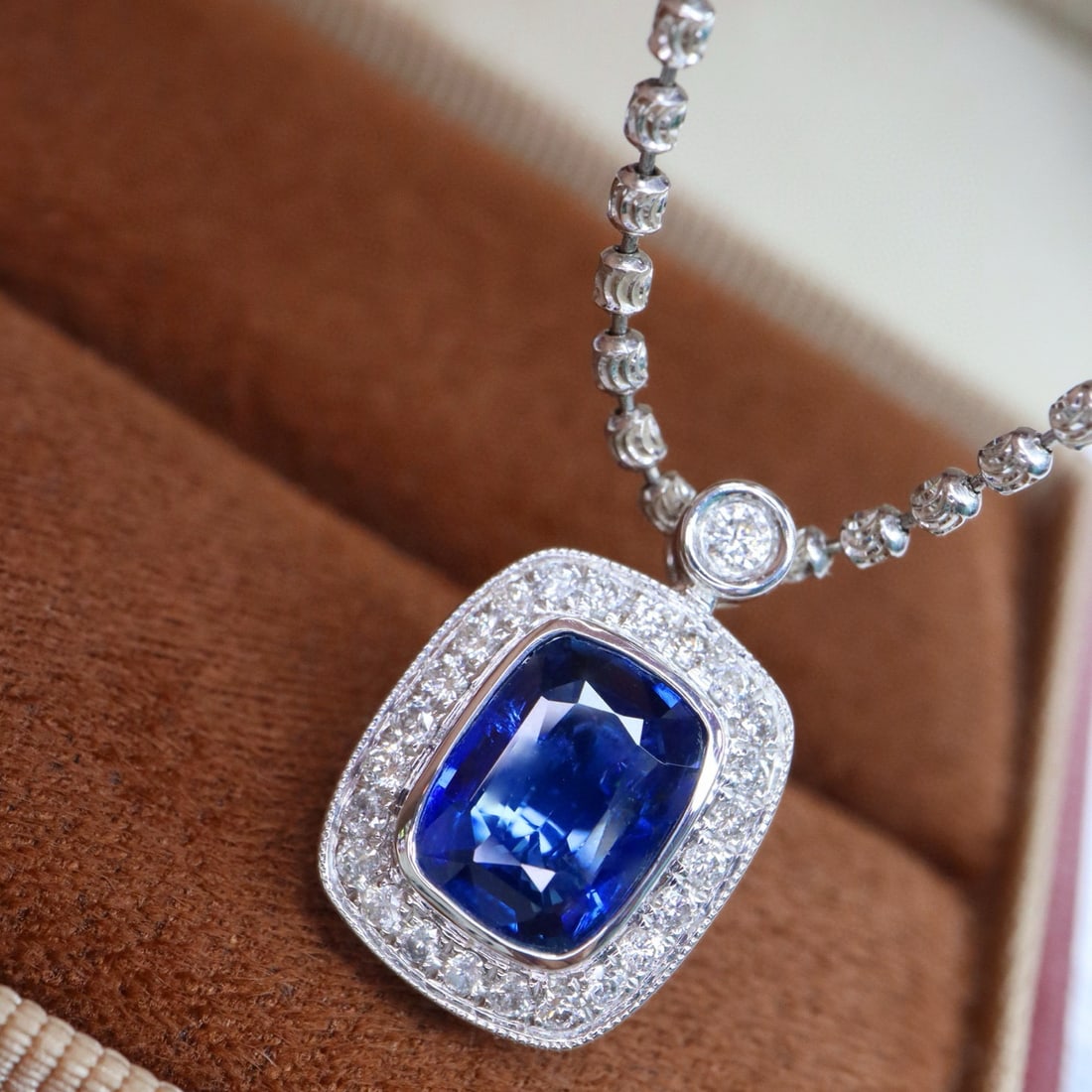 14k Gold 1.74 Ctw Natural Sapphire & Diamond Pendant( Without Chain ): Ref:230994179 // gold content:14k gold // main gemstone:sapphire // shape:cushion // carat weight:1. 52ct // color:royal blue // treatment:natural // // adjacent gemstone 2 : diamond // shape:round //