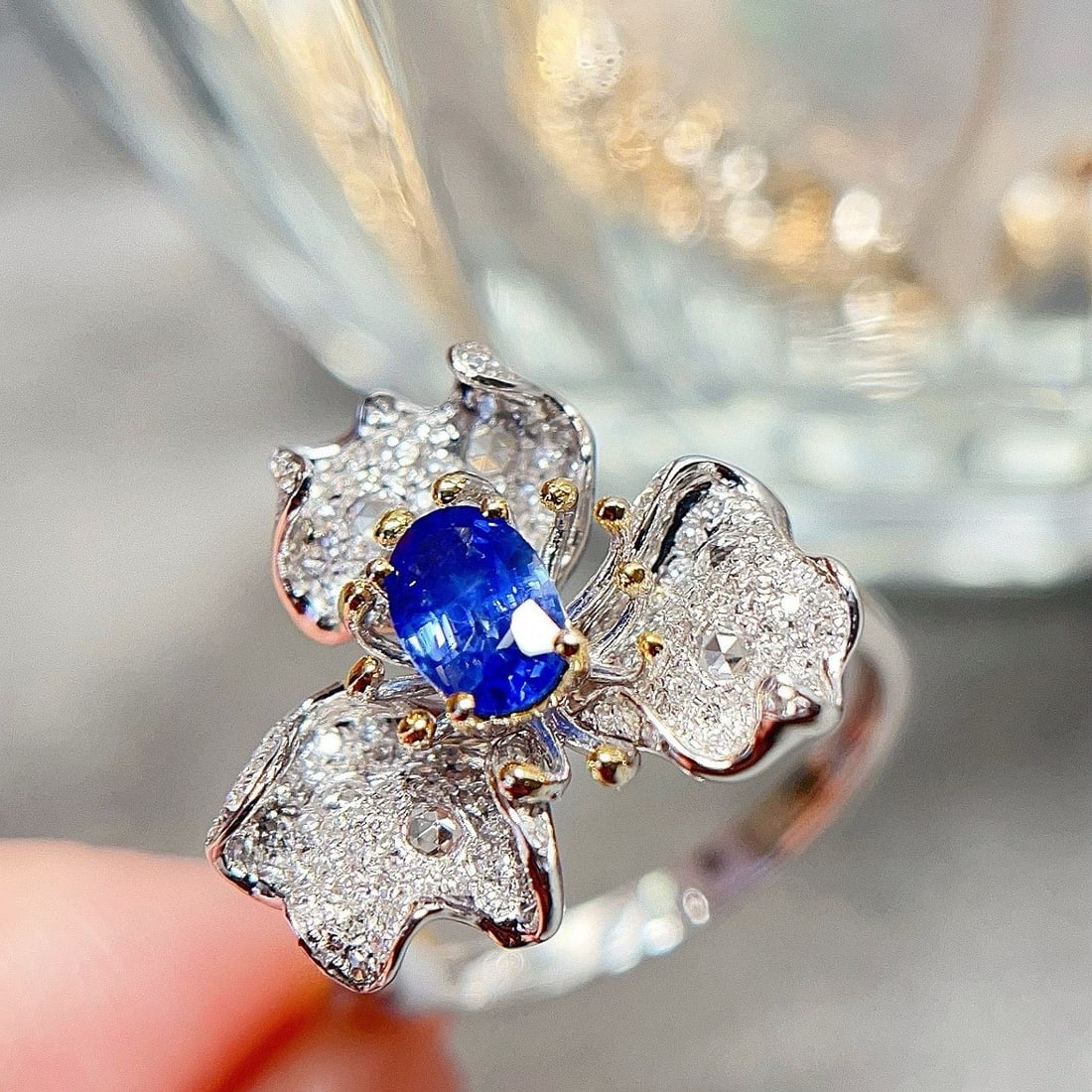 14k Gold 0.7 Ct Natural Sapphire & Diamond & Sapphire Ring - 3