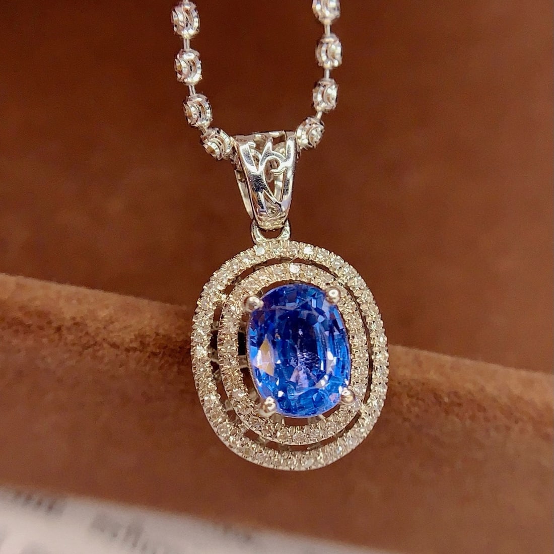 14k Gold 1.5 Ct Natural Sapphire & Diamond Pendant( Without Chain ): Ref:230994192 // gold content:14k gold // main gemstone:sapphire // shape:oval // carat weight:1. 5ct // color:blue // treatment:natural // // adjacent gemstone 2 : diamond // number of stones:82 // s
