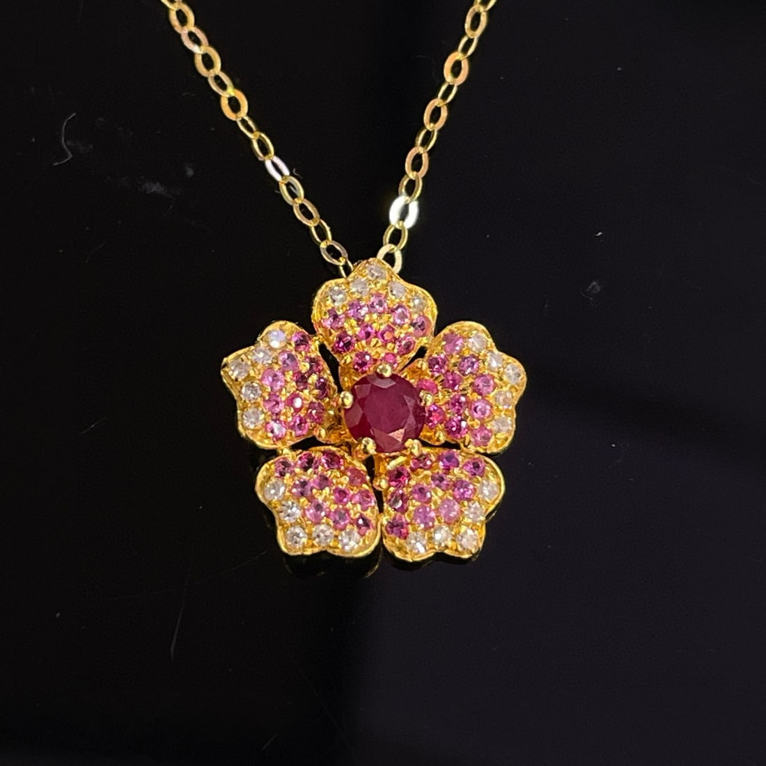 14k Gold 0.30 Ct Natural Ruby & Diamond & Sapphire Necklace: Ref:230994195 // gold content:14k gold // main gemstone:ruby // shape:round // carat weight:0. 30ct // color:red // treatment:natural // cut grade:g // // adjacent gemstone 2 : diamond // number of st