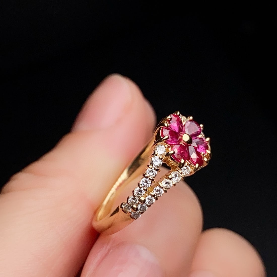 14k Gold 1.04 Ctw Natural Ruby & Diamond Ring - 5