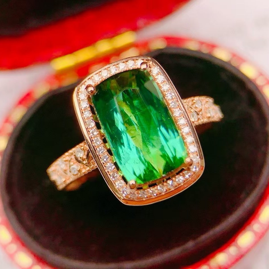 14k Gold 3.27 Ctw Natural Tourmaline & Diamond Ring: Ref:230994204 // gold content:14k gold // ring size:7. 25us // // main gemstone:tourmaline // shape:cushion // carat weight:3. 1ct // color:green // treatment:natural // // adjacent gemstone 2 : diamo