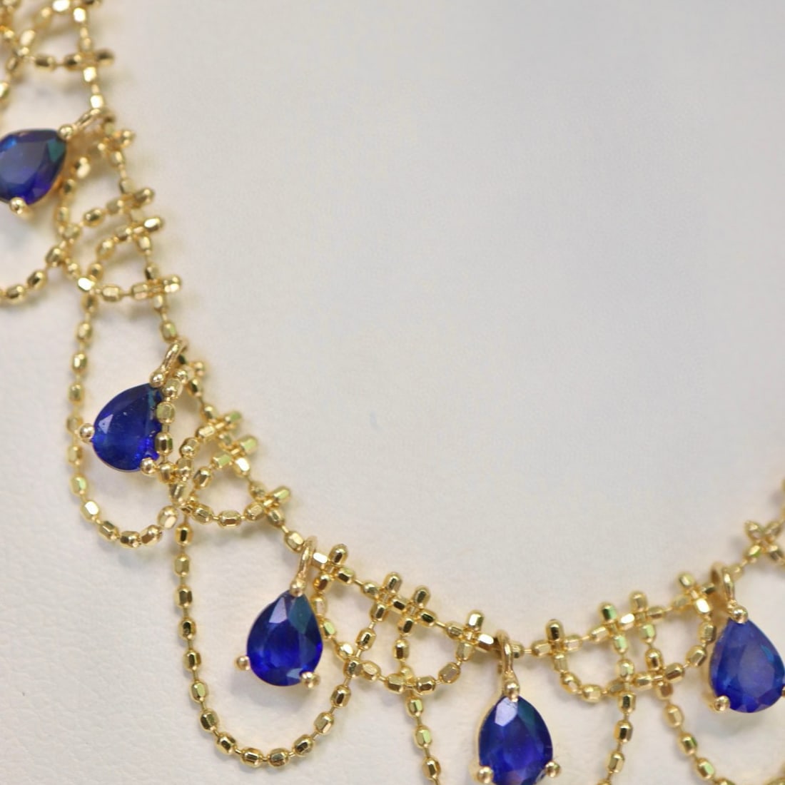 14k Gold 2.7 Ct Natural Sapphire Necklace - 6