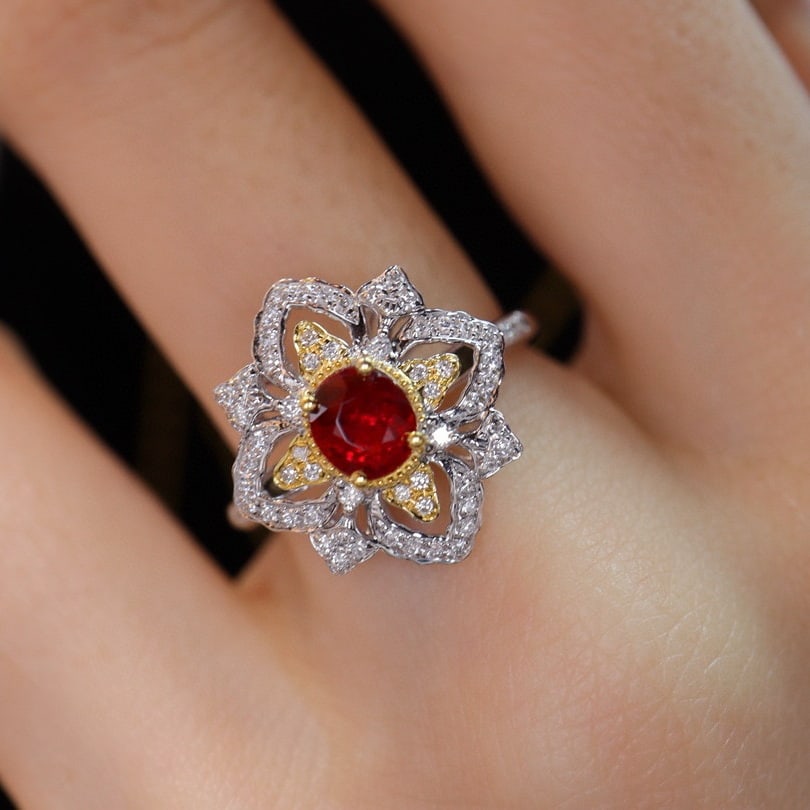 14k Gold 0.99 Ctw Natural Ruby & Diamond Ring - 4