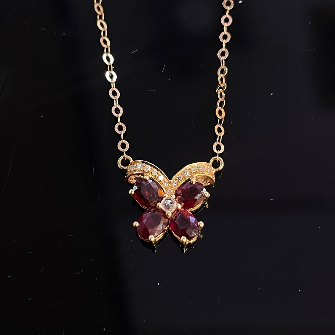14k Gold 1.00 Ct Natural Ruby & Diamond & Sapphire Necklace: Ref:230994230 // gold content:14k gold // main gemstone:ruby // shape:oval // carat weight:1. 00ct // color:red // treatment:natural // // adjacent gemstone 2 : diamond // number of stones:13 //