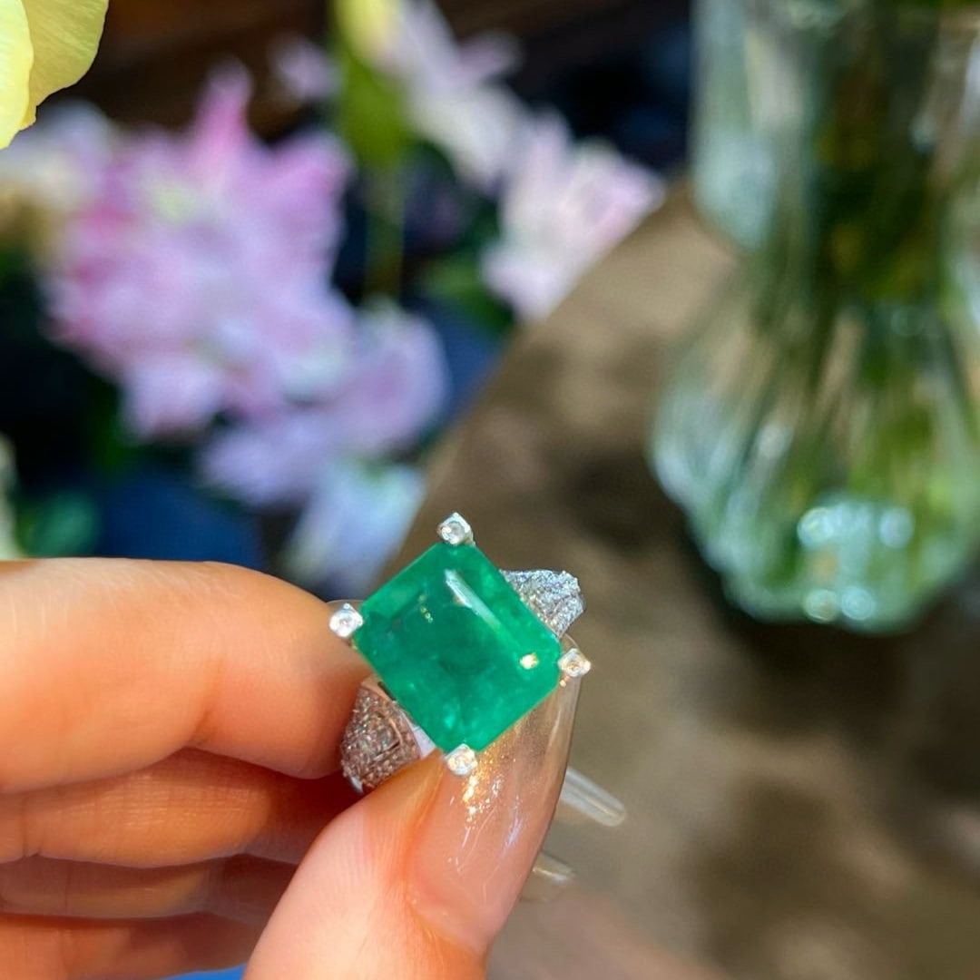 14k Gold 7.18 Ctw Natural Emerald & Diamond Ring - 2