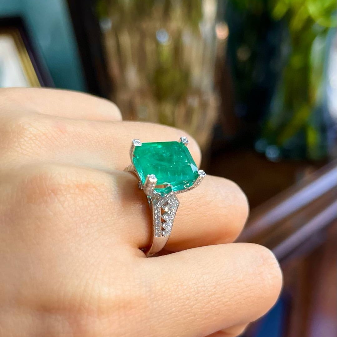 14k Gold 7.18 Ctw Natural Emerald & Diamond Ring - 5