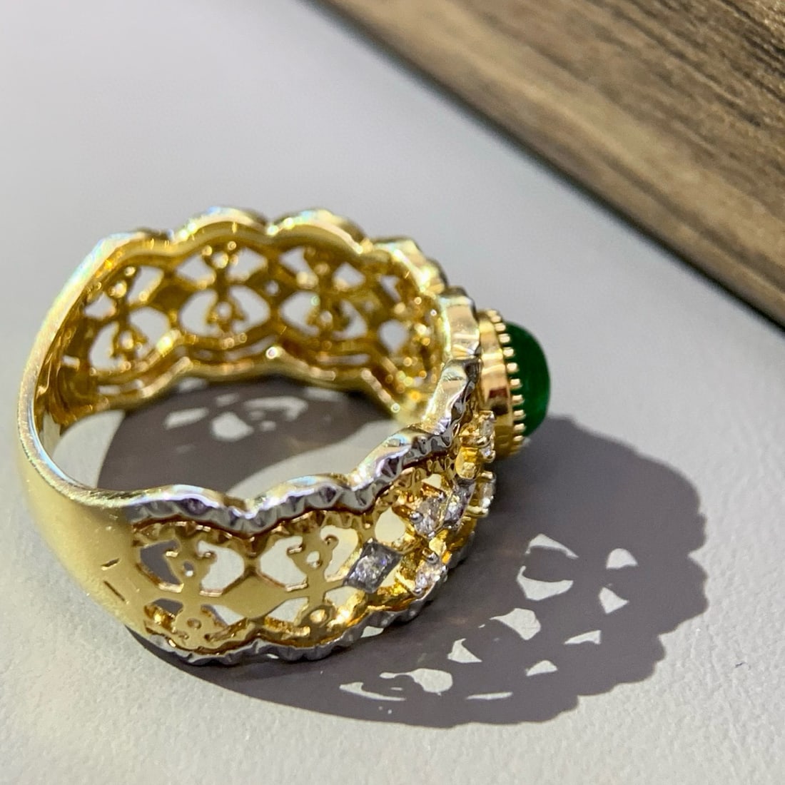 14k Gold 1.10 Ctw Vivid Green Natural Emerald & Diamond Ring - 3