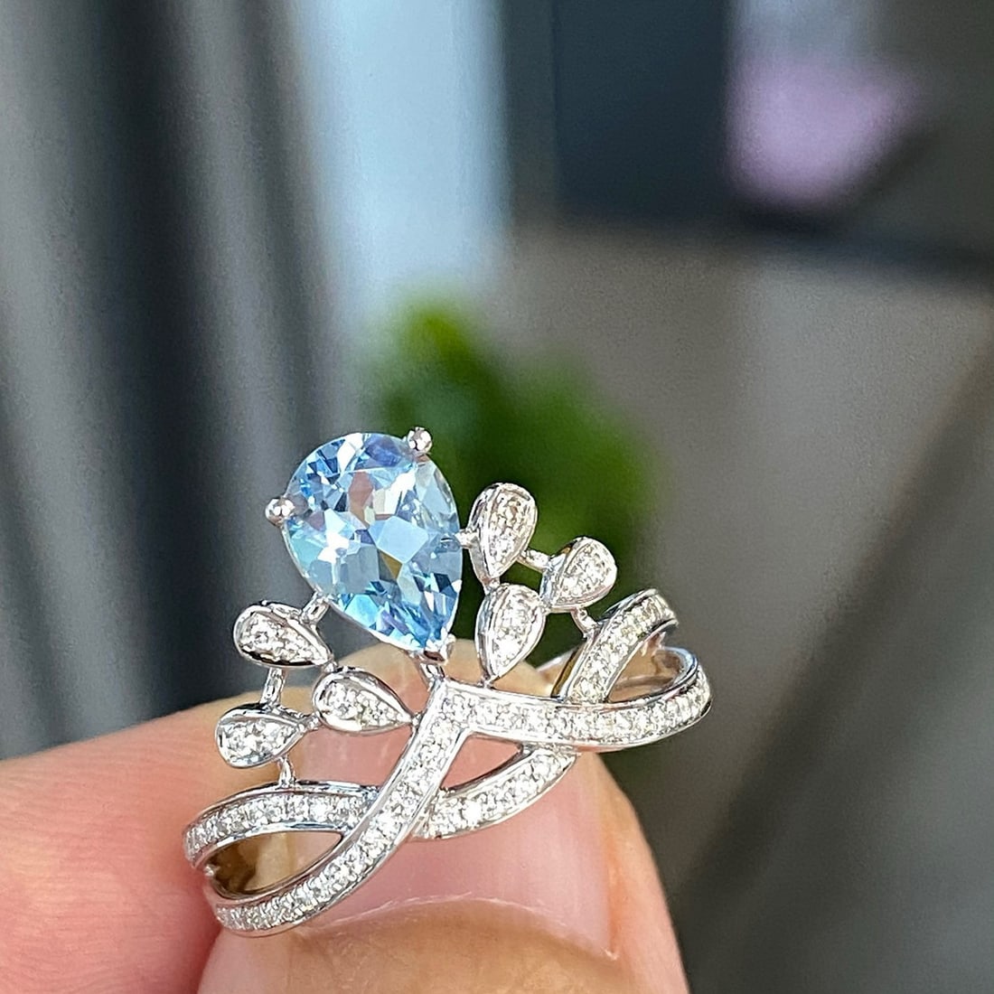 14k Gold 1.10 Ctw Natural Aquamarine & Diamond Ring - 2