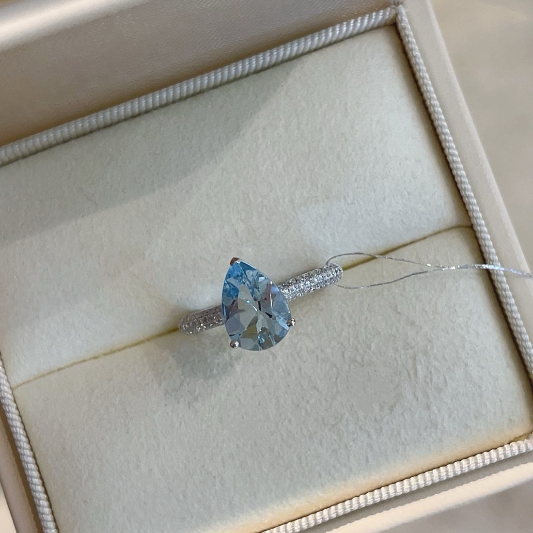14k Gold 2.06 Ctw Natural Aquamarine & Diamond Ring - 2