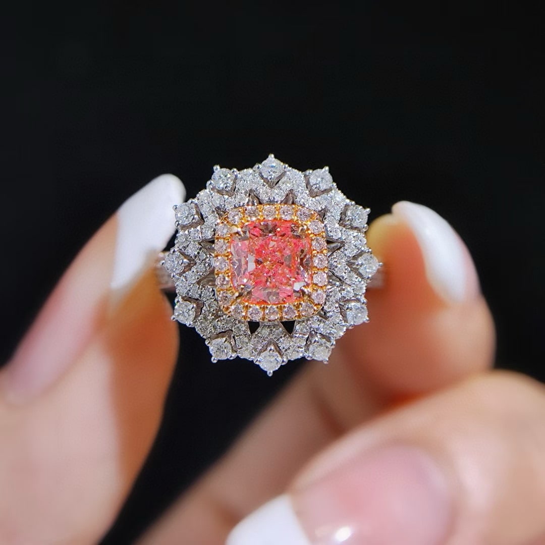 14k Gold 1.53 Ctw Natural Pink Diamond & Diamond Ring/pendant( Without Chain ): Ref:230994256 // gold content:14k gold // ring size:7. 25us // // main gemstone:pink diamond // shape:cushion // carat weight:1. 00ct // color:pink // treatment:natural // // adjacent gemstone 2 : dia