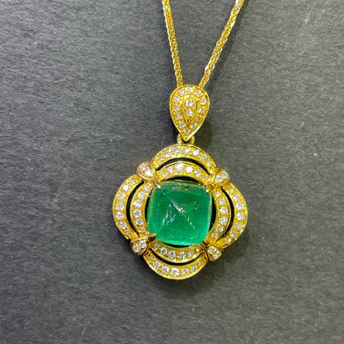 14k Gold 2.2 Ct Natural Emerald & Diamond Pendant( Without Chain ) - 4