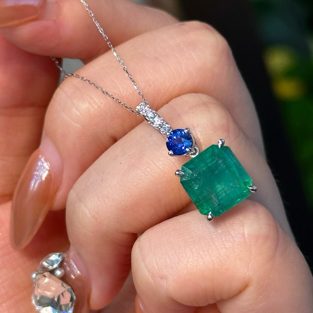 14k Gold 5.91 Ctw Natural Emerald & Sapphire Pendant( Without Chain ) - 4