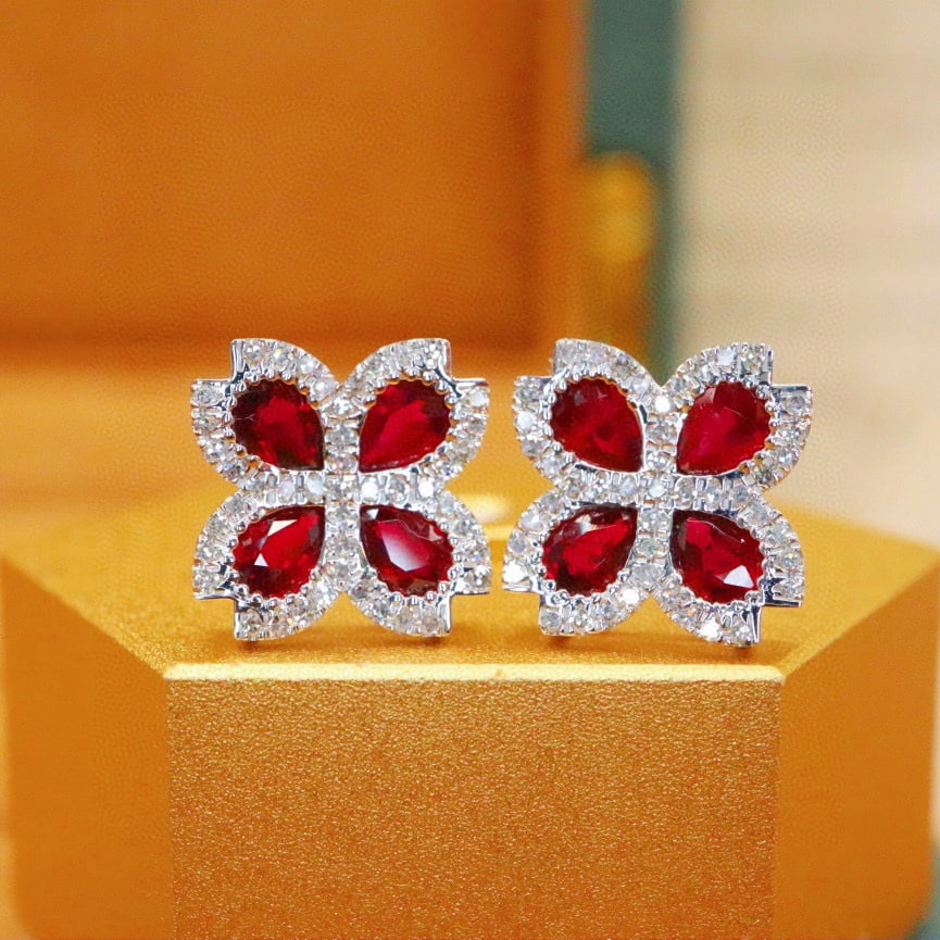 14k Gold 1.62 Ctw Natural Ruby & Diamond Earrings: Ref:230994269 // gold content:14k gold // main gemstone:ruby // shape:pear // carat weight:1. 35ct // color:pigeonblood red // treatment:natural // // adjacent gemstone 2 : diamond // number of