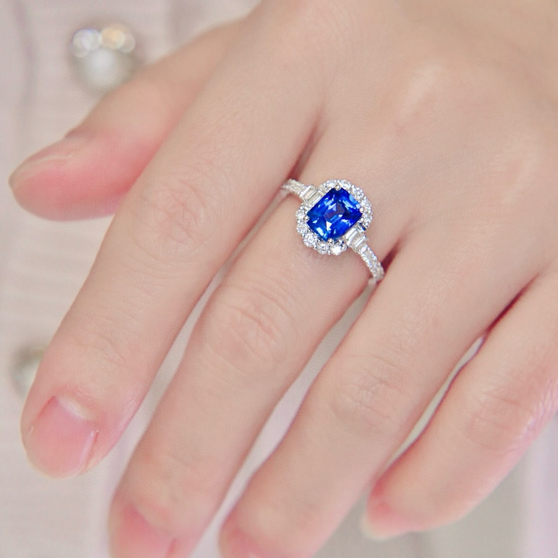 14k Gold 3.17 Ctw Natural Sapphire & Diamond Ring - 5