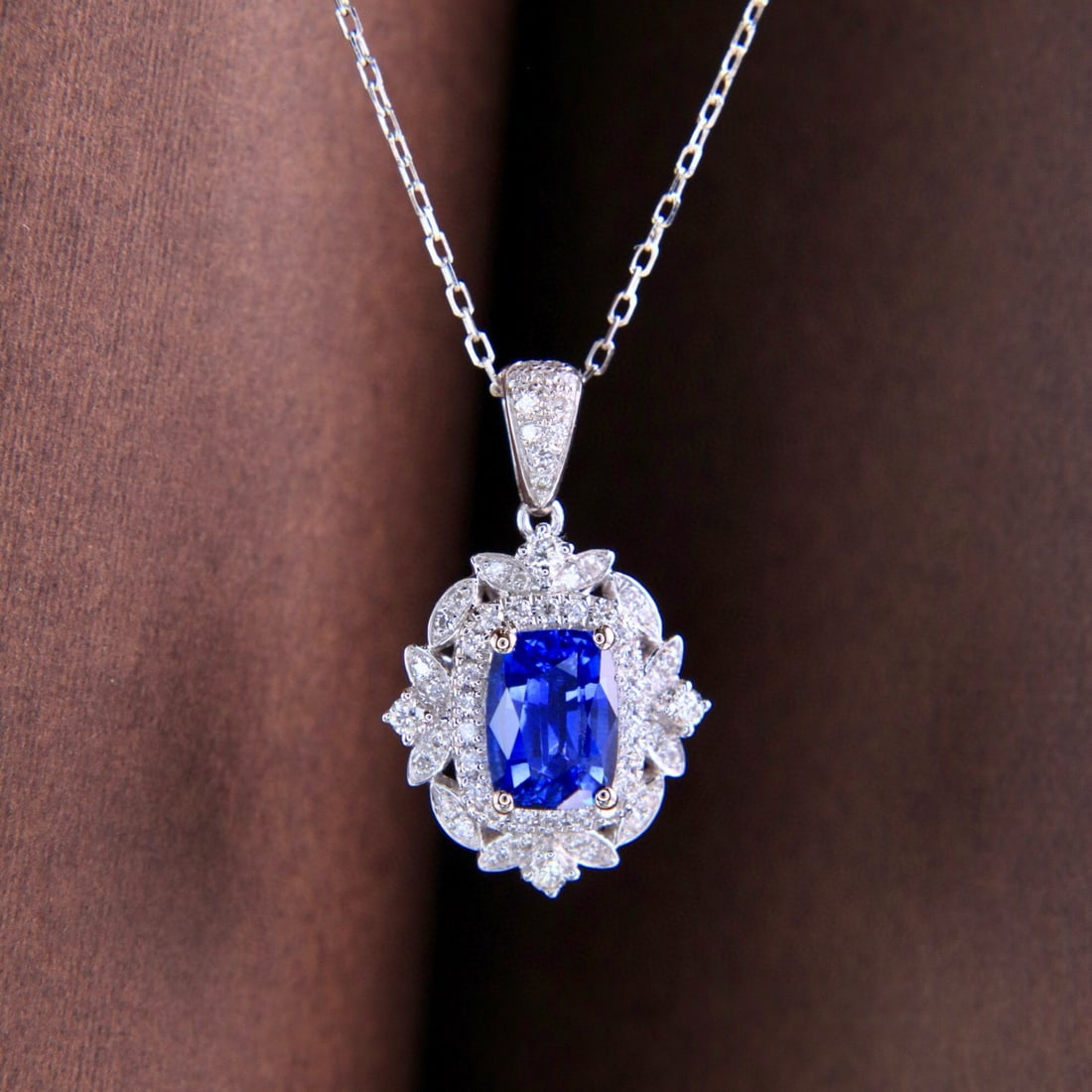 14k Gold 1.44 Ctw Natural Sapphire & Diamond Pendant( Without Chain ) - 7